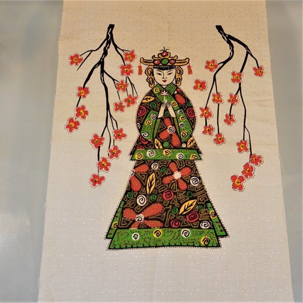 Vintage Japanese Geisha Silk Picture Panel Cherry Blossoms Green Pink